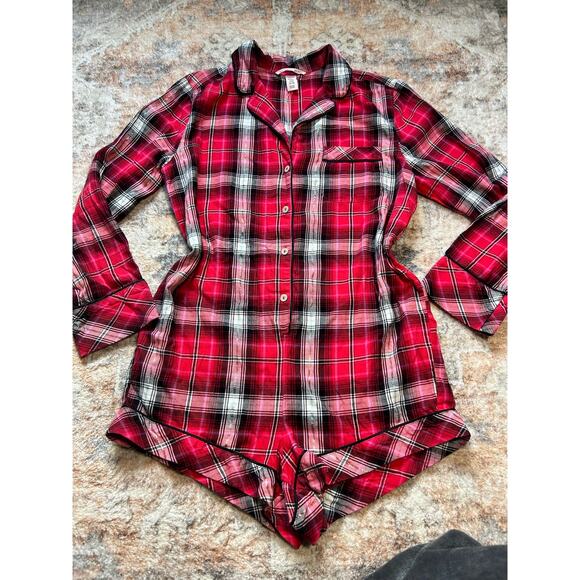 Victoria’s Secret romper PJ shorts set Small Christmas Pajama - Picture 1 of 8